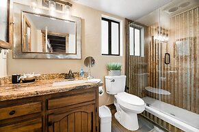 Modern Moonridge Manor