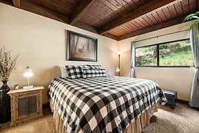 Modern Moonridge Manor