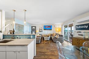 Waterfront North Wildwood Family Retreat