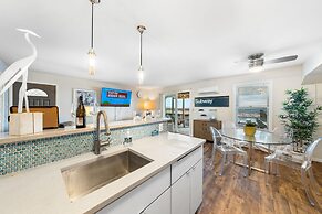 Waterfront North Wildwood Family Retreat