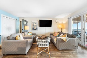 Waterfront North Wildwood Family Retreat