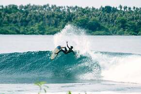 Simeulue Surf Camp