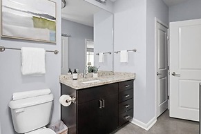 CozySuites TWO Stylish Apts Monument Cir