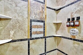 Tuscan Dreams Message Now for Summer Special