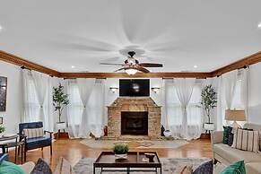 Tuscan Dreams Message Now for Summer Special