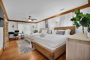 Tuscan Dreams Message Now for Summer Special