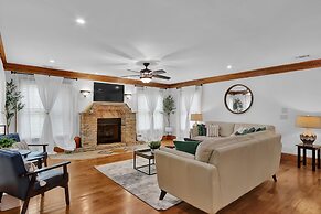 Tuscan Dreams Message Now for Summer Special