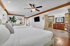 Tuscan Dreams Message Now for Summer Special