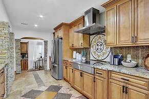 Tuscan Dreams Message Now for Summer Special