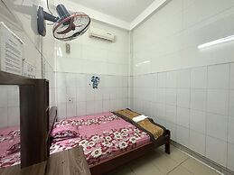 SPOT ON 1188 Motel Hoa Cam