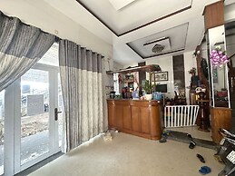 SPOT ON 1188 Motel Hoa Cam