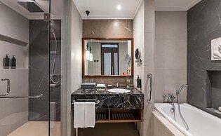 Mandarin Bay Resort & Spa