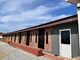 OYO 90818 Cemara Puri Resort & Spa