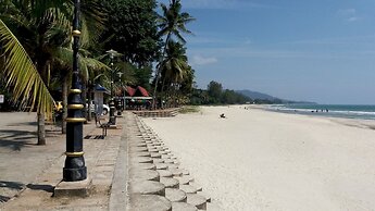 OYO 90818 Cemara Puri Resort & Spa