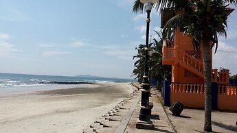 OYO 90818 Cemara Puri Resort & Spa