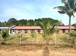 OYO 90818 Cemara Puri Resort & Spa