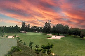 Clover Greens Golf Course and Resort