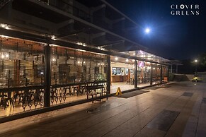 Clover Greens Golf Course and Resort