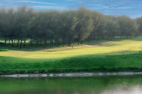 Clover Greens Golf Course and Resort