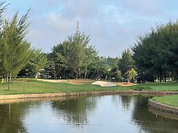 Clover Greens Golf Course and Resort