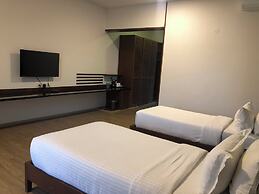 Clover Greens Golf Course and Resort