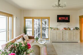 Lumina stylish and new apart in Warsaw