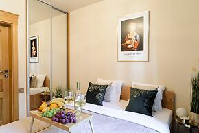 Lumina stylish and new apart in Warsaw