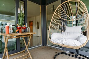 Lumina stylish and new apart in Warsaw