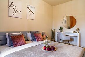 Lumina stylish and new apart in Warsaw