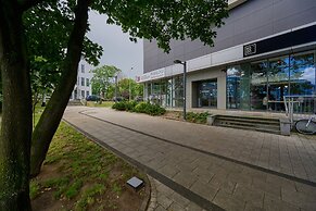 Odra Tower Apartment by Renters Prestige