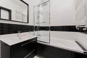 Odra Tower Apartment by Renters Prestige