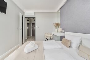 Odra Tower Apartment by Renters Prestige