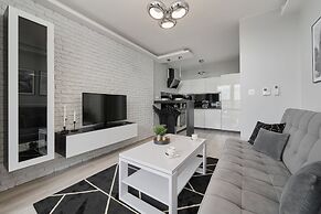 Odra Tower Apartment by Renters Prestige