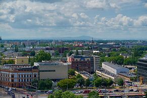 Odra Tower Apartment by Renters Prestige
