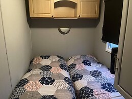 3 Bedroom 6 Berth Pets go Free van With Decking