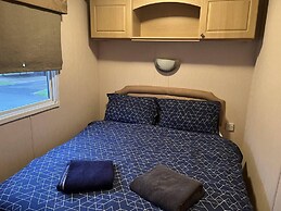 3 Bedroom 6 Berth Pets go Free van With Decking