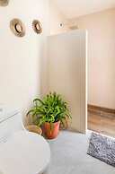 Beautiful Apartment In La Veleta