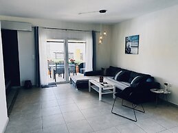 To Steki 1min From Beach 2bd 1ba