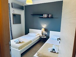 To Steki 1min From Beach 2bd 1ba