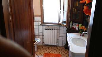 Room in Villa - Room on the Hill With Garden and sea View