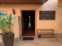 Villa Malee , Sea View Infinity Pool, Staff, Chef