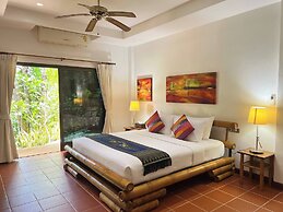 Villa Malee , Sea View Infinity Pool, Staff, Chef