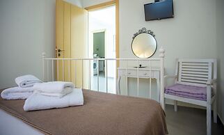 The Cerulean Villa - The Concord Of Blue And Green!