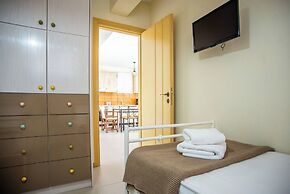 The Cerulean Villa - The Concord Of Blue And Green!