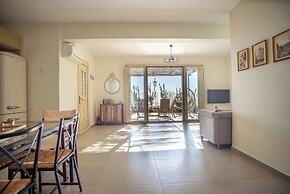 The Cerulean Villa - The Concord Of Blue And Green!