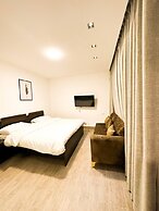 Central Apartment For Rent 31