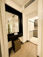 Central Apartment For Rent 31