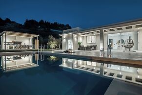 Melissia Luxury Villa