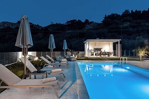 Melissia Luxury Villa