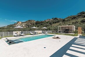 Melissia Luxury Villa